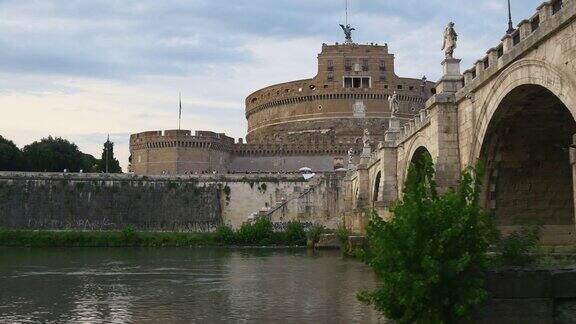 意大利圣天使城堡桥台伯河湾步行4k罗马全景
