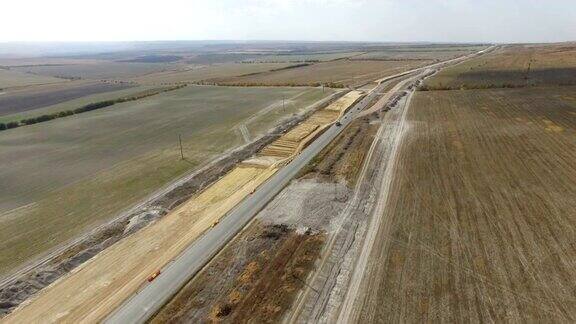 天线:在农村建设新的公路
