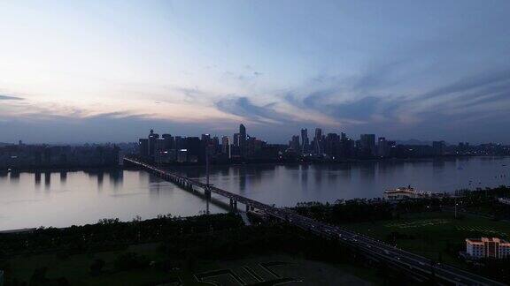 杭州城市的夜景