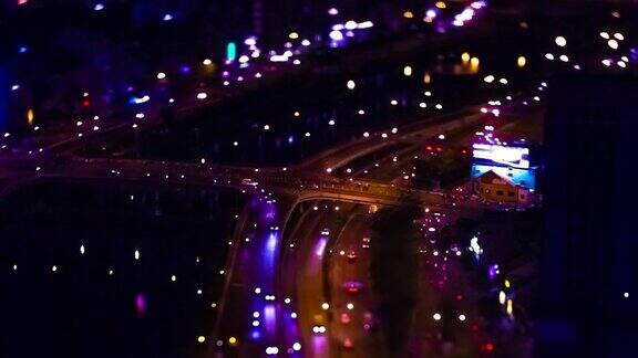 越南胡志明市一晚发生的小型交通堵塞高倾角倾斜