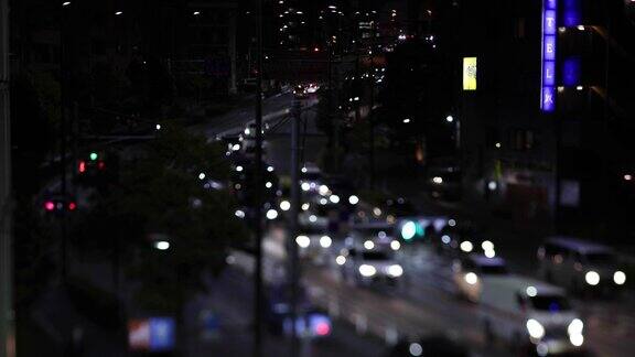 东京山手大街的夜间小堵车