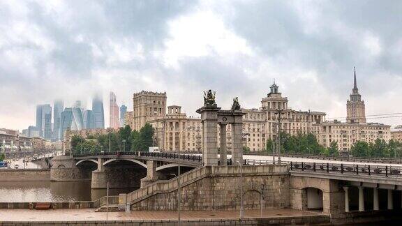 莫斯科城市时间流逝在商业中心区和莫斯科河莫斯科俄罗斯4K时间流逝
