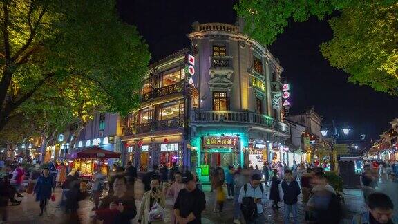 杭州市夜景时间照亮了中国著名的步行街十字路口全景时间跨度为4k