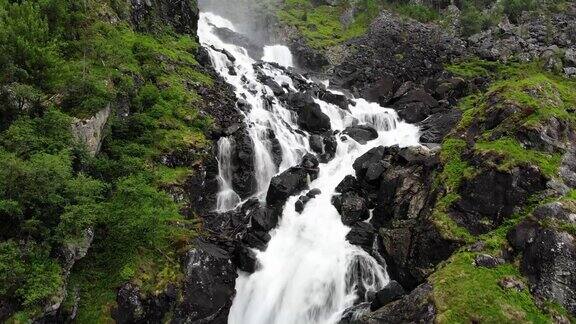 鸟瞰图Latefossen瀑布挪威Hordaland