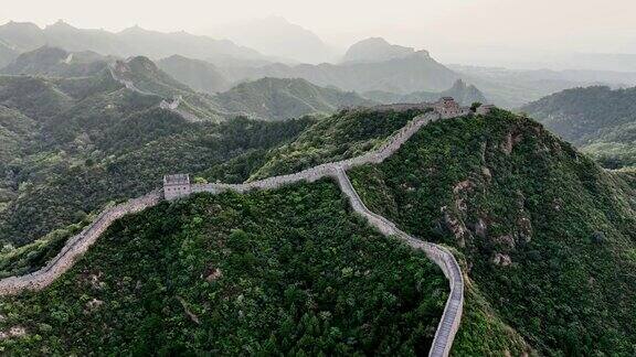 中国长城金山岭段的后视图