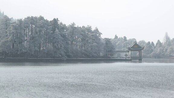 中国著名景点庐山雪景