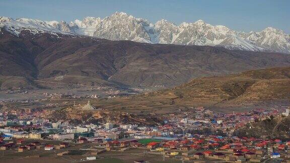 中国四川省的一个藏族村庄