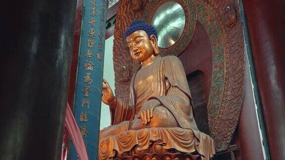 中国杭州灵隐寺佛像