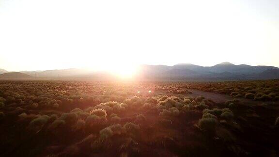 加州山脊上的太阳升起