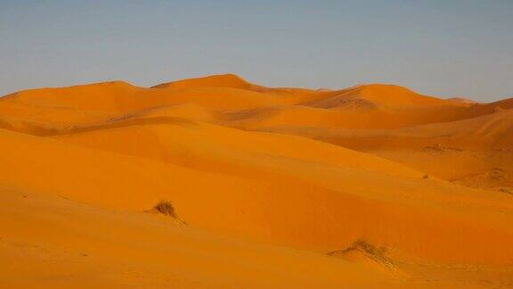 沙漠沙丘日落pan时间推移