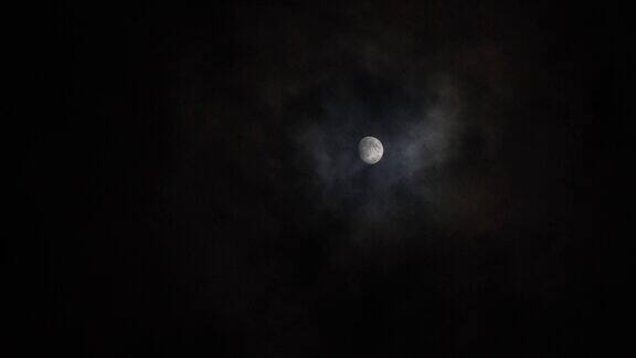 满月之夜