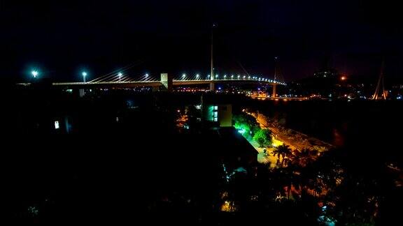 越南哈龙市白菜桥的夜间延时拍摄