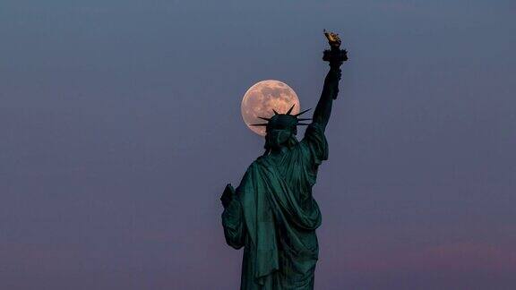 自由女神像和满月-4K时间间隔