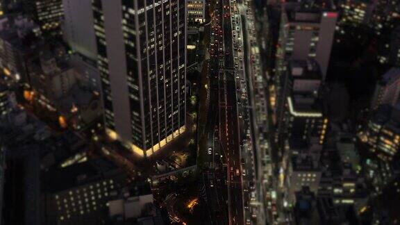 东京市区公路鸟瞰图倾斜