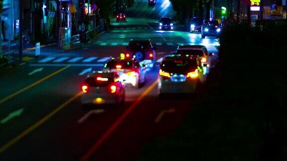一个夜间的时间流逝的微型交通堵塞在东京淘金
