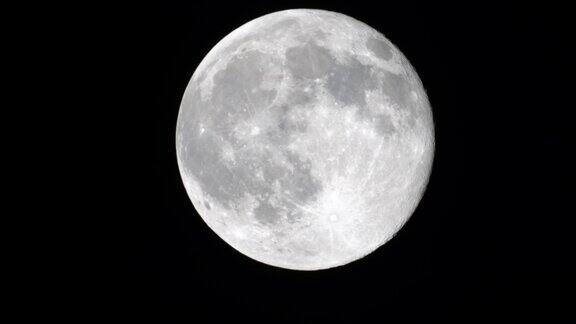 夜空中的月亮月球上的陨石坑天文学夜空