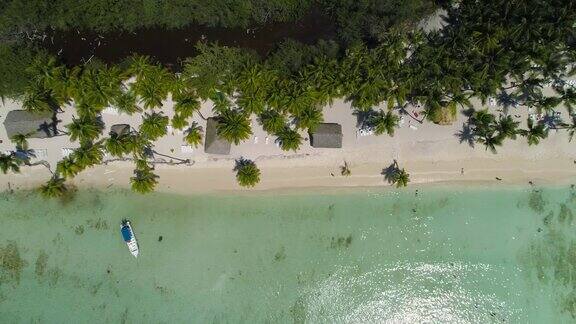 热带岛屿海滩鸟瞰图多米尼加共和国蓬塔卡纳海滩