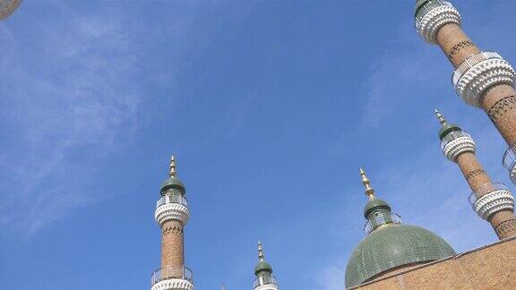 中国新疆乌鲁木齐大巴扎的古老传统伊斯兰建筑