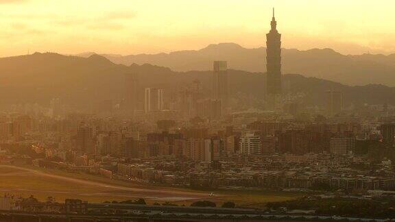 台北黎明时分的美丽景色