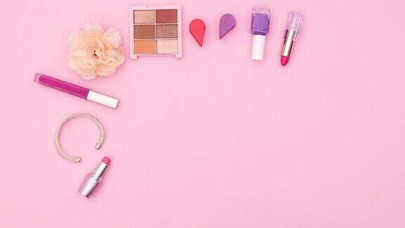 彩妆产品及配件以粉色为主题制作镜框停止运动