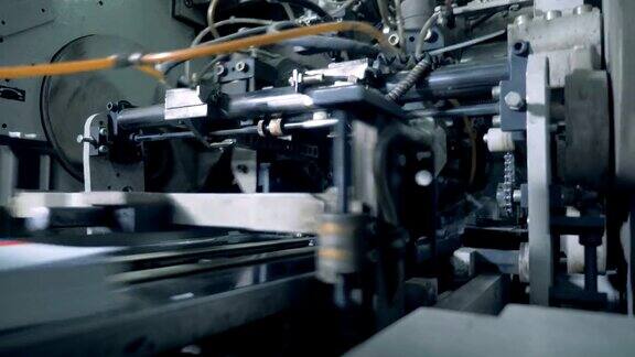 工业机器移动书籍印刷设备