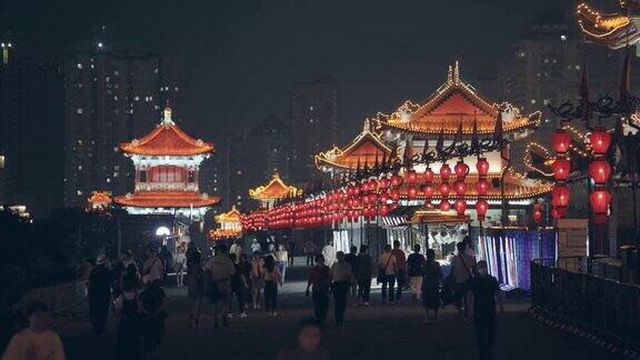 中国陕西西安古城墙夜景