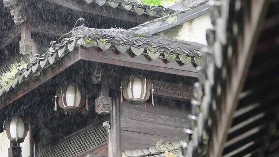 雨中的中国古代建筑