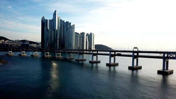 韩国釜山光安大桥和海云台鸟瞰图