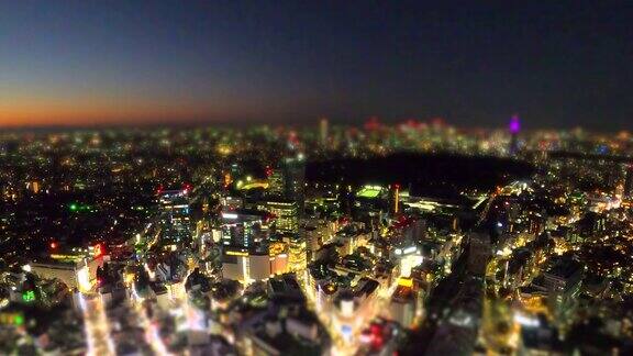 东京塔黄昏倾斜