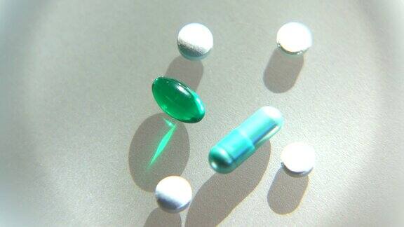 实验室测试药片放在桌子上特写镜头在药物