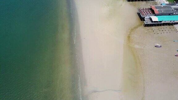 鸟瞰泰国美丽的海滩