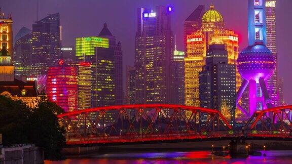 夜光照亮上海湾外白渡桥全景4k时间跨度的中国