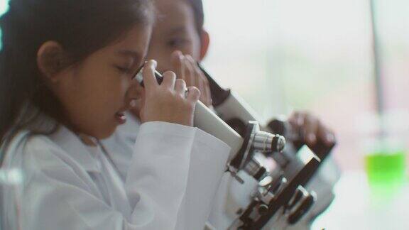 女科学家小女孩的梦想