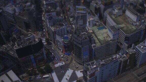 东京涩谷站附近的微缩城市景观高角度广角拍摄倾斜