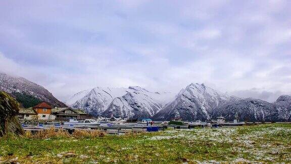 时间流逝:冬季景观雪山挪威罗浮敦群岛