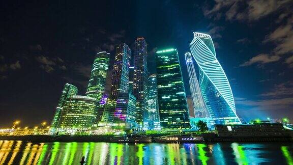 夜晚的莫斯科摩天大楼