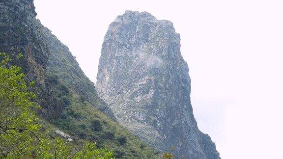 圣克鲁斯徒步旅行瓦拉兹山