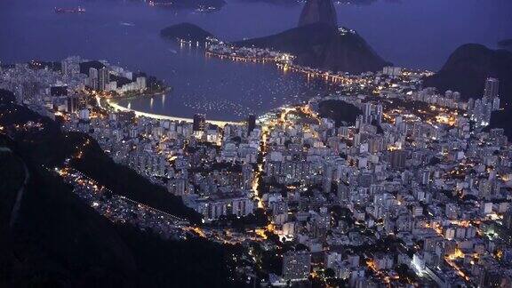倾斜下来的晚上拍摄的博塔弗戈和面包山在里约热内卢dejaneiro巴西
