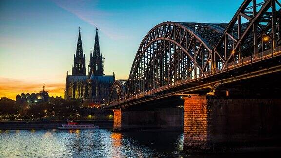 4K城市景观、景观和建立者:科隆大教堂和HohenzollernBruecke