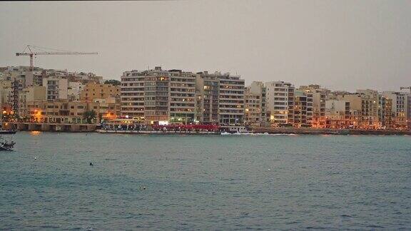 圣朱利安海湾景观马耳他