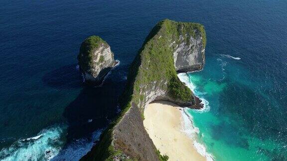 科林金海滩努沙Penida;霸王龙悬崖巴厘岛印度尼西亚