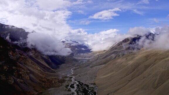 西藏高原的乡村景观西藏自治区