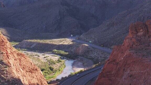 鸟瞰图的I-5在维珍河峡谷亚利桑那州
