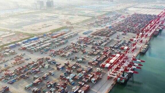 中国集装箱货运码头