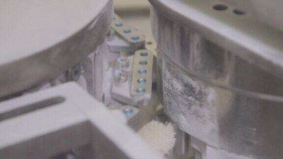 制药工厂自动胶囊化工设备的特写制药公司药品生产工艺