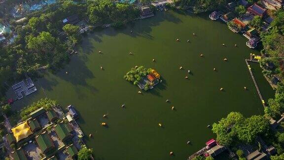晴天珠海著名的新暖明公园湖泊航拍全景4k中国