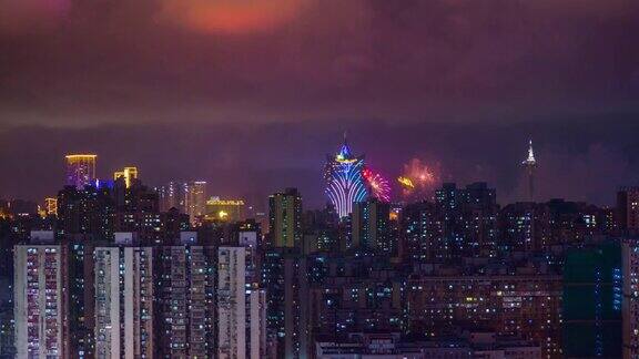 夜晚灯光照亮澳门著名烟花城市珠海天台全景4k时间流逝中国