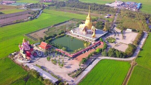 泰国差春骚省的阿卡德寺