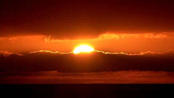 美丽的日出将云形成清晨的心情福尔特文图拉4K