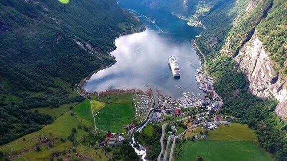 Geiranger峡湾美丽的自然挪威航拍镜头